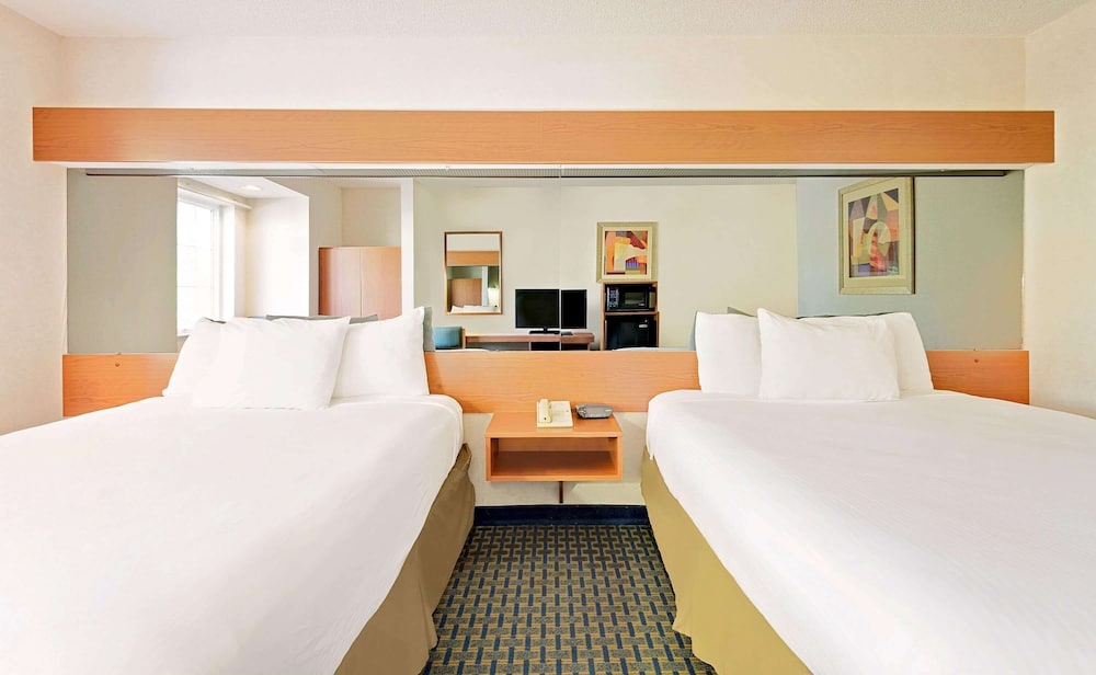 Red Roof Inn Winston-Salem 11/24