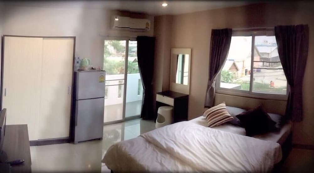 At Ease Residence Suvarnabhumi 25/67