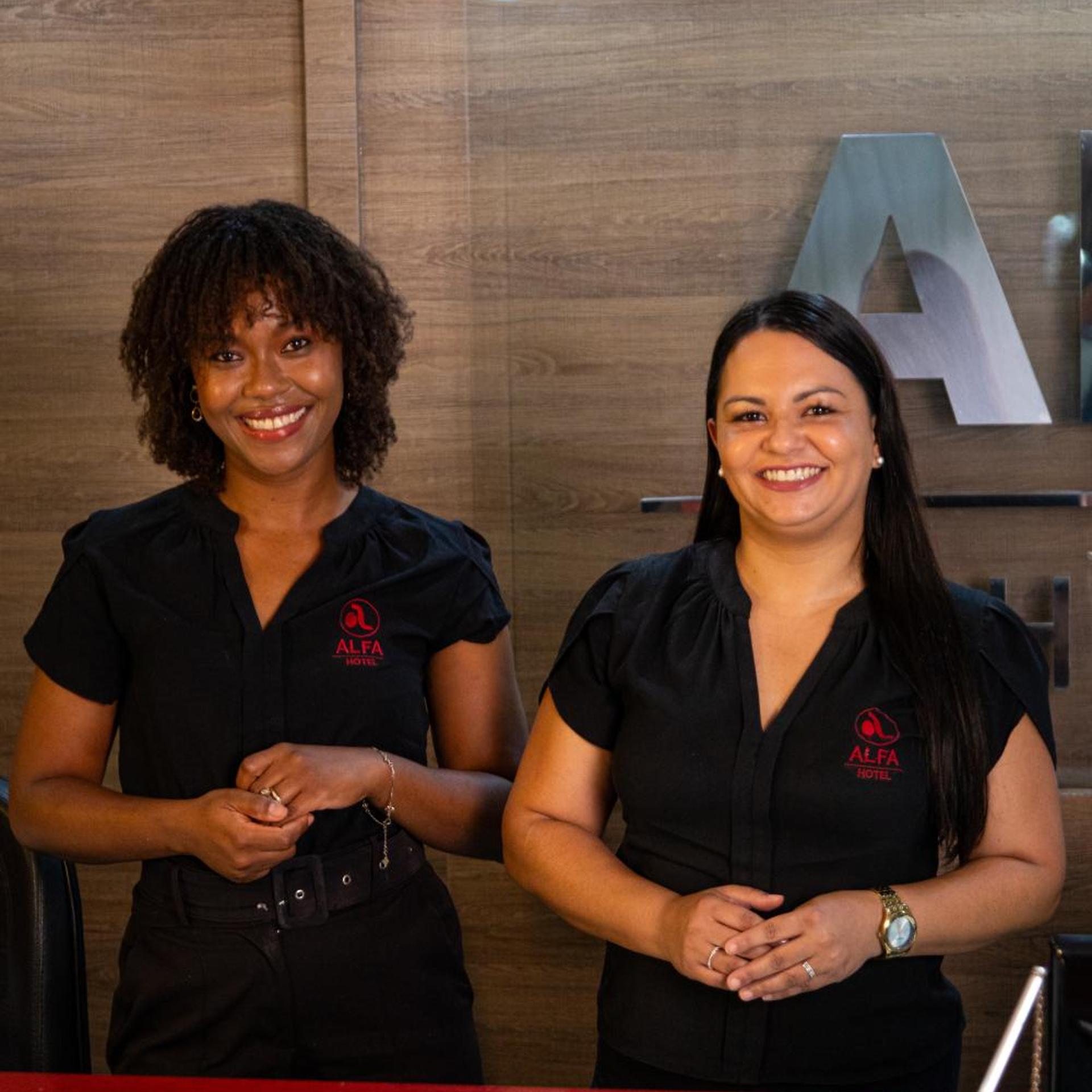 Alfa Hotel 8/50