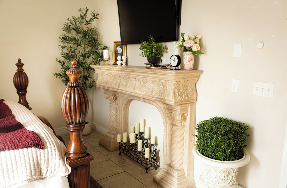 5th East Hall Bed Breakfast 5/46