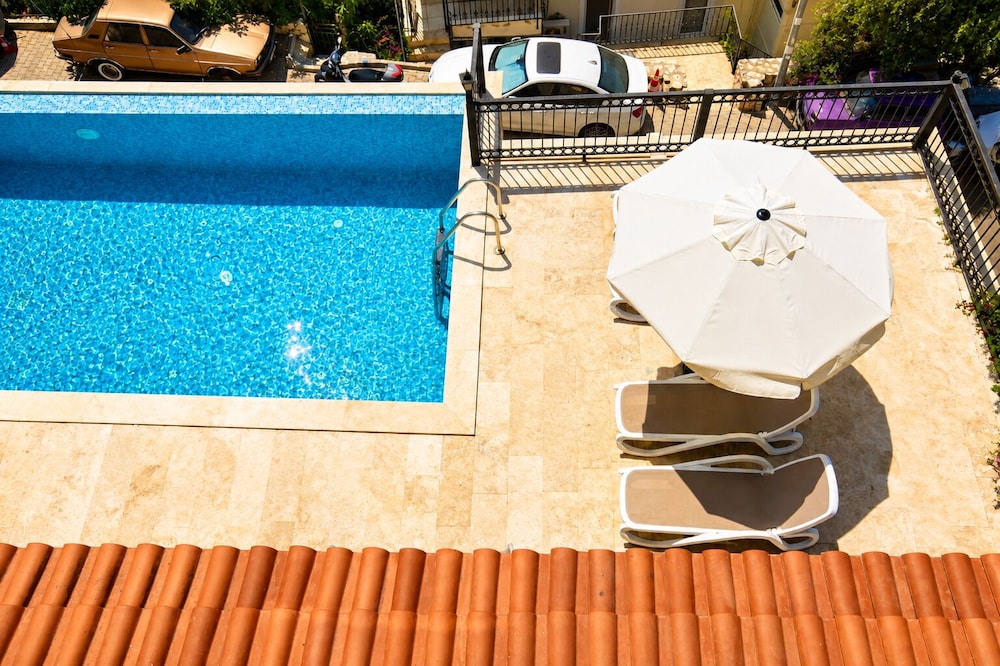 Hotel Luna Kas 25/50