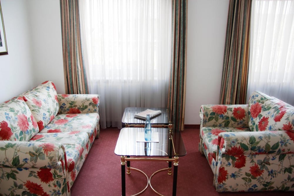 Centro Hotel Royal 23/33