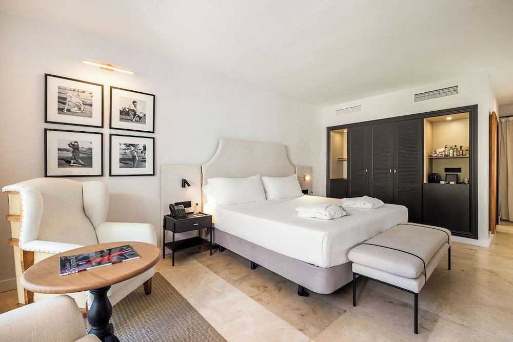 THE SUITES AT SAN ROQUE CLUB 12/50