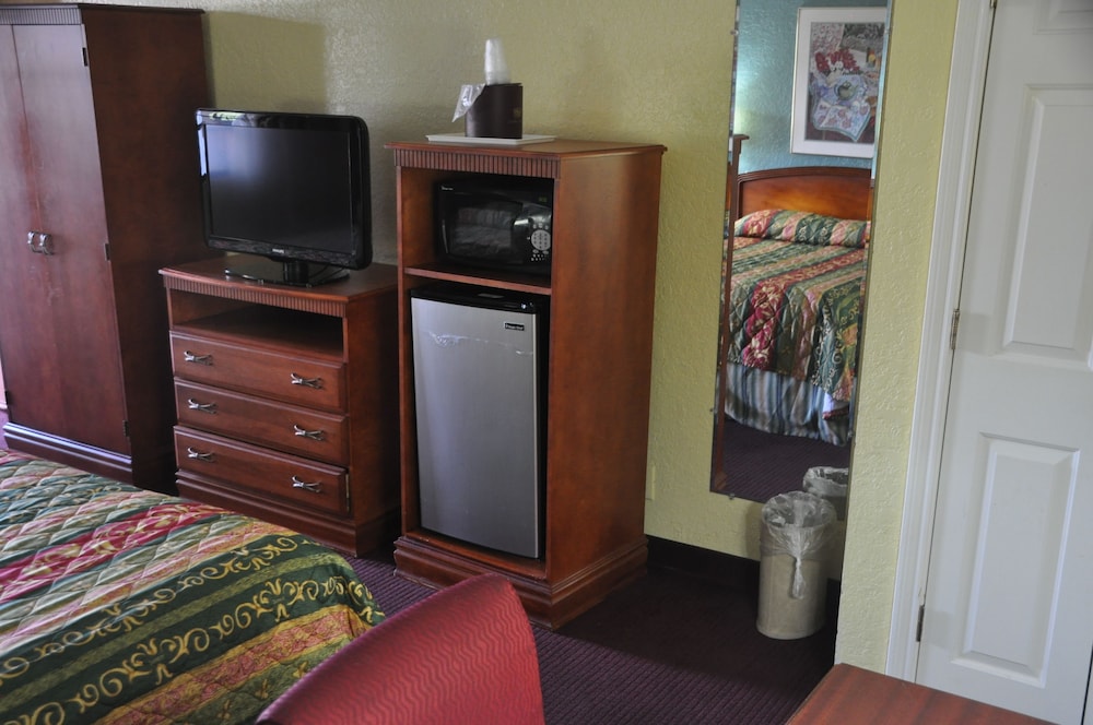 Bhagat Hotels Stone Mountain Atlanta BW Signature Collection 23/35