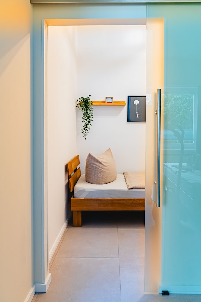 Haus Shiralee 6/50