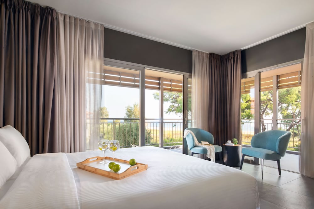 Blue Dolphin Hotel 14/44
