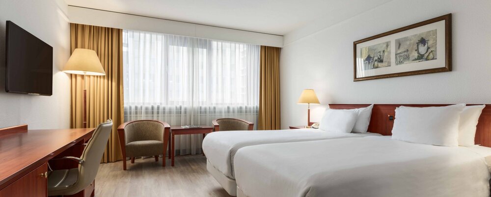 Superior, King Bed