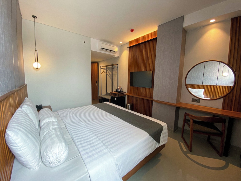 Nata Azana Hotel Ngawi 14/35