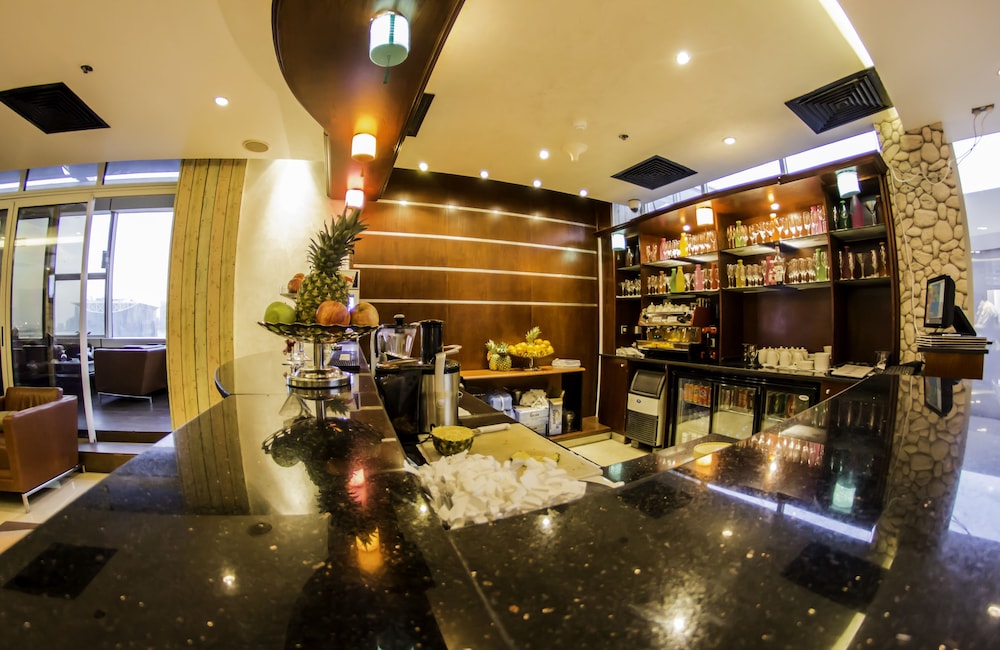 The Royal Riviera Hotel Doha 42/50