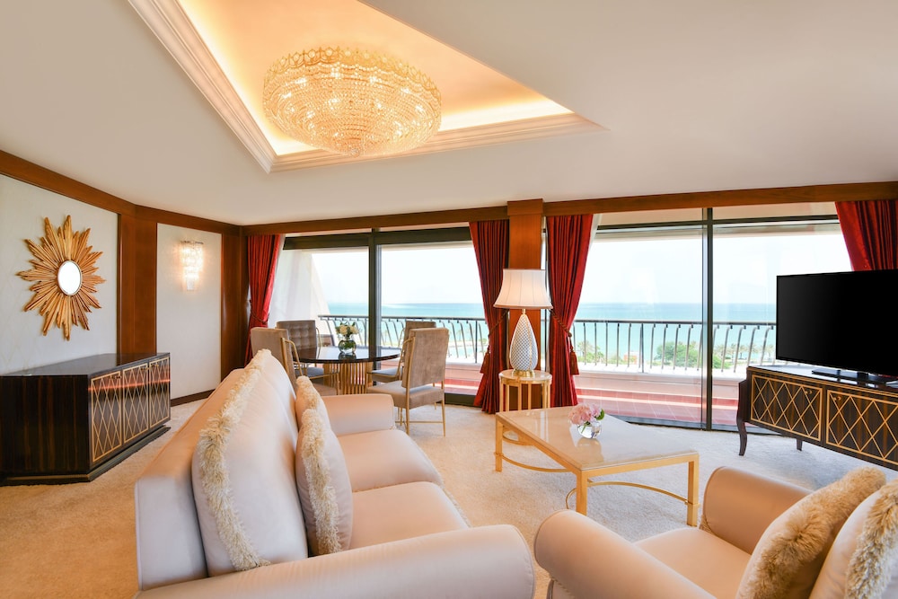 Sheraton Grand Doha Resort & Convention Hotel 39/80
