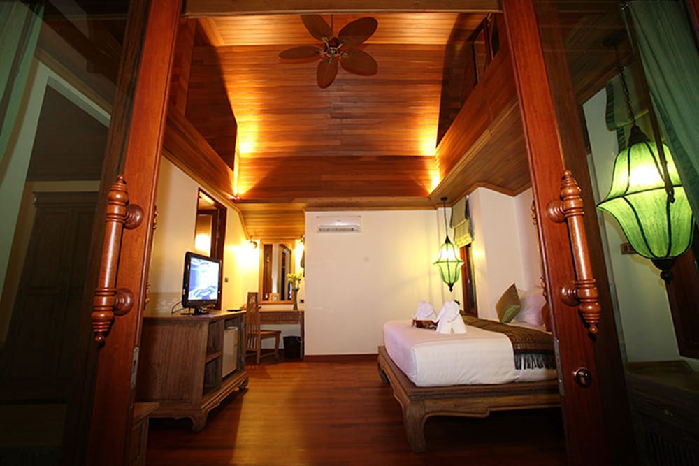 Chivapuri Beach Resort 15/50