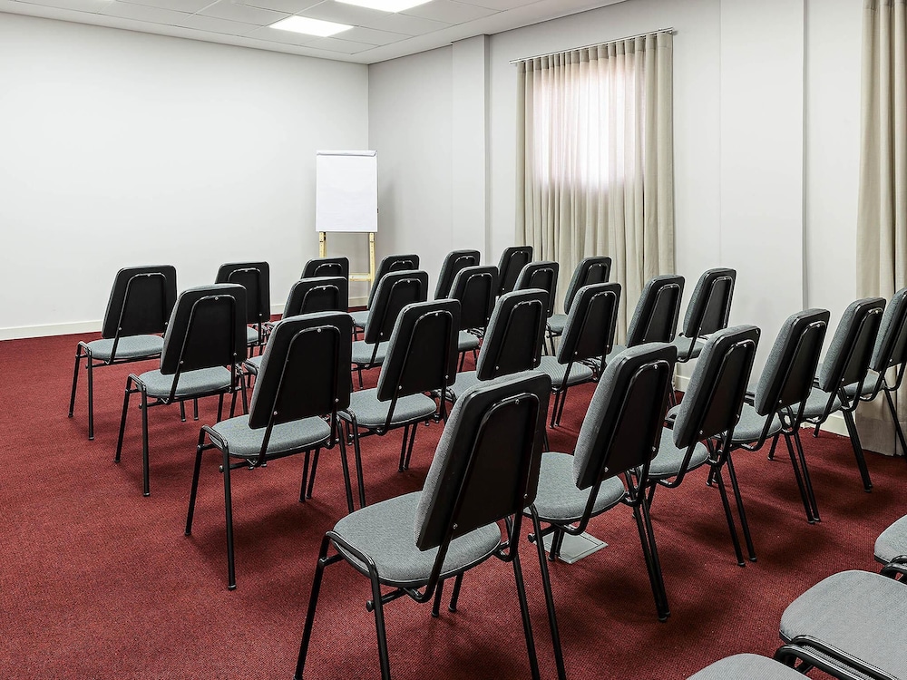 Ibis Styles Birigui 38/47