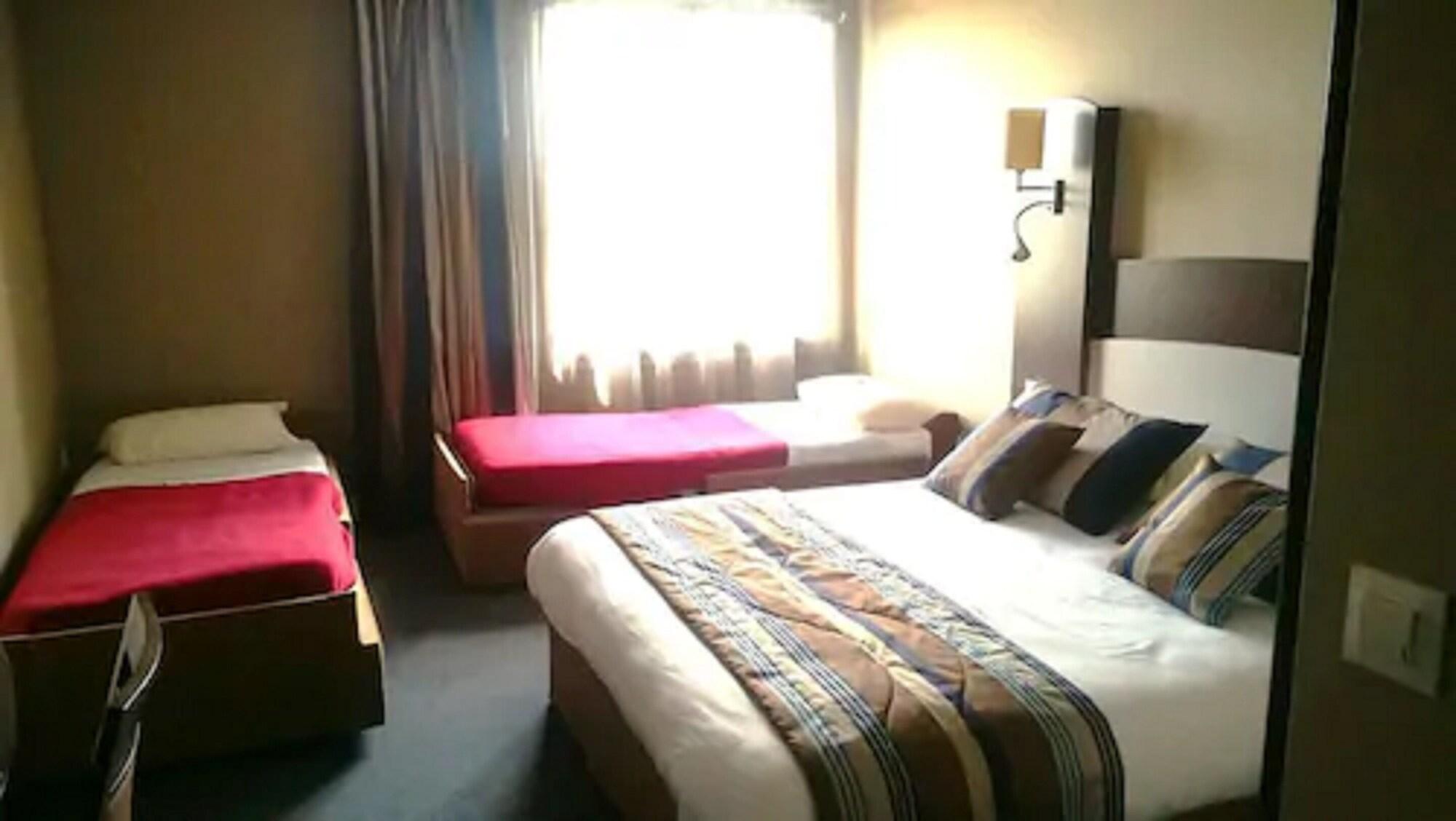 HOTEL ALOE REST. L'ORCHIDEE 16/50