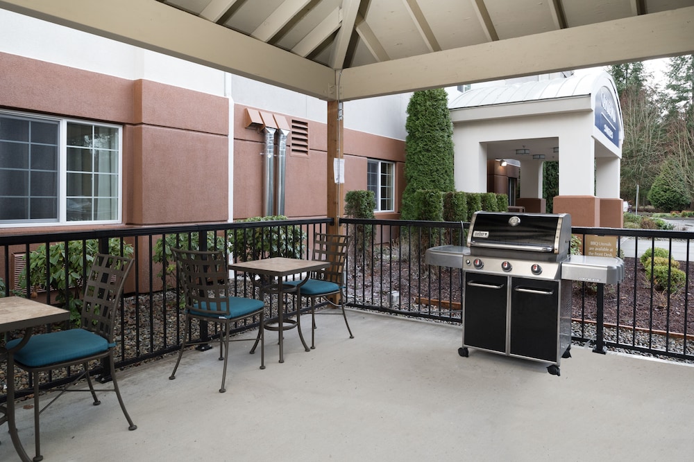 Candlewoods Suites Lacey 25/37