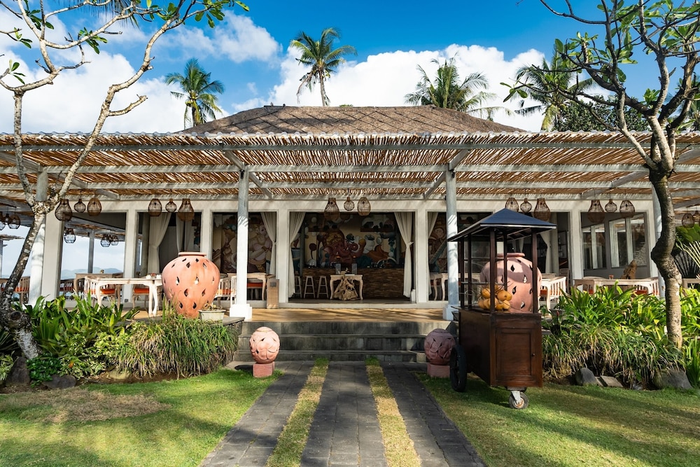 Nirwana Beach And Resort in Manggis