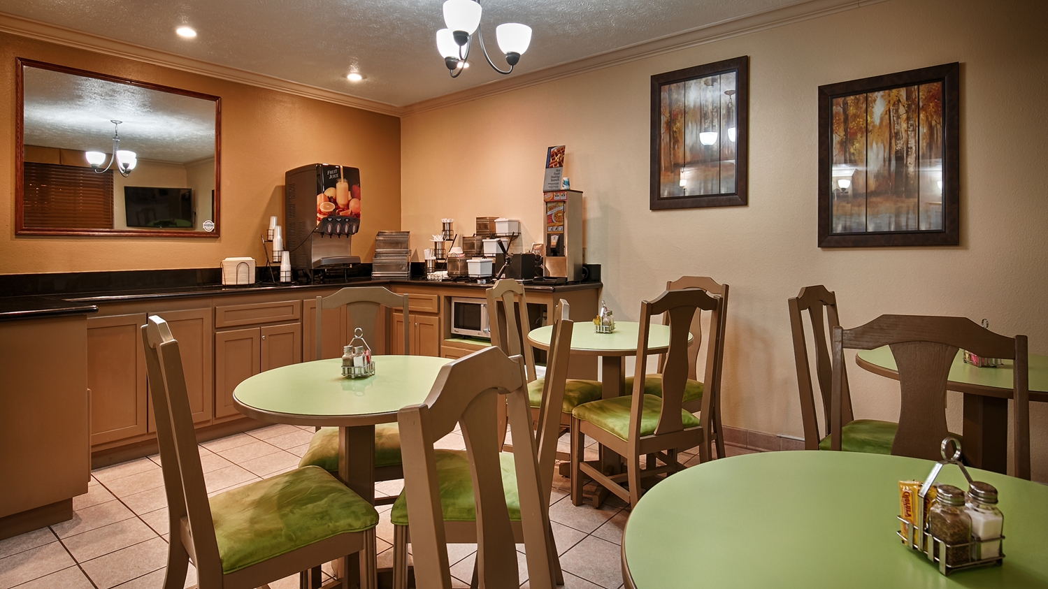 Best Western John Jay Inn 23/29