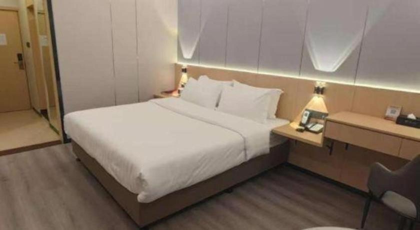 Zhen Xing Hotel 30/51
