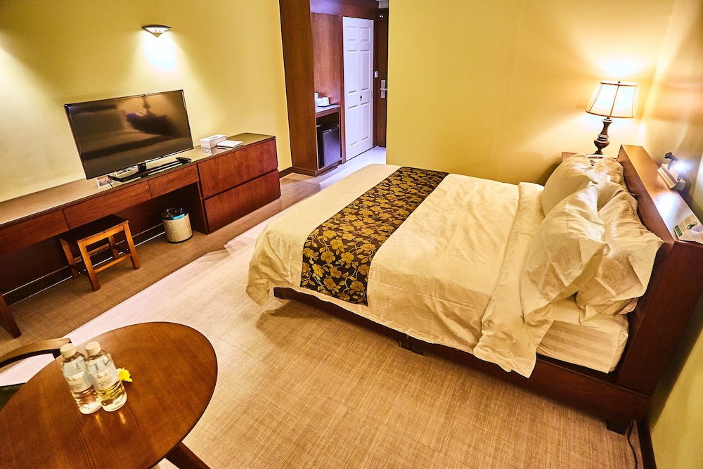 Serenti Hotel 30/62