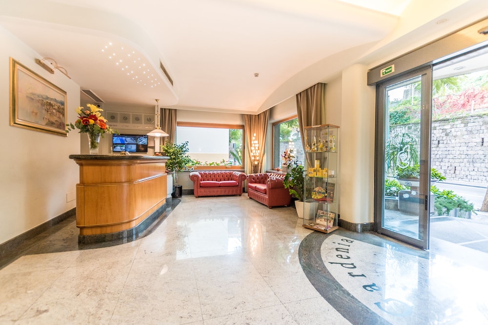 Gardenia Sorrento Coast, Ascend Hotel Collection 10/40