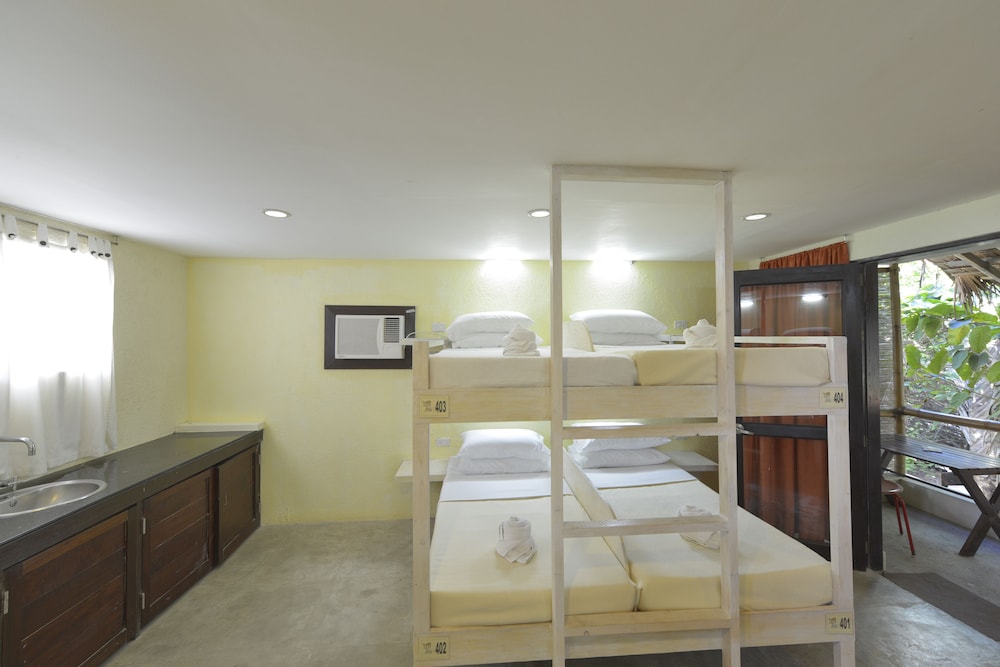 The Lazy Dog Bed And Breakfast 33/60