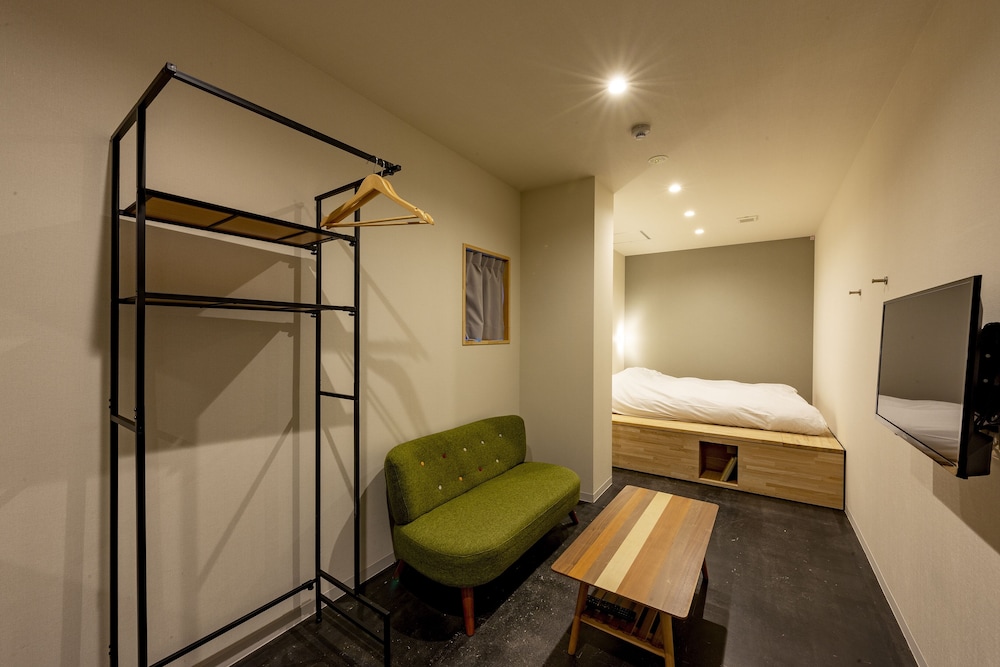 Plat Hostel Keikyu Minowa Forest 38/50