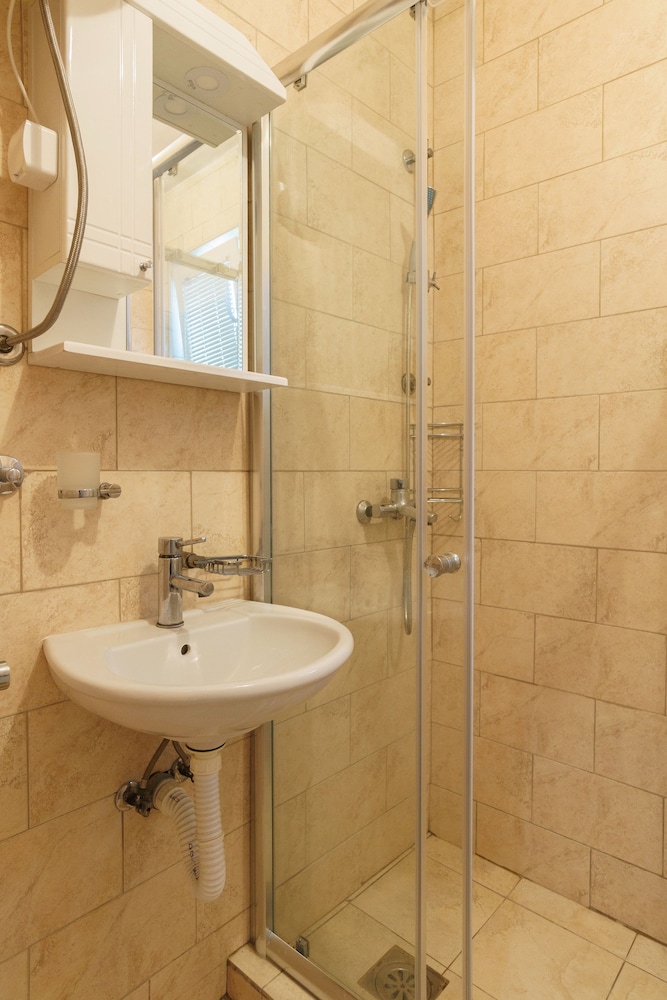 Apartments Lora 43/50