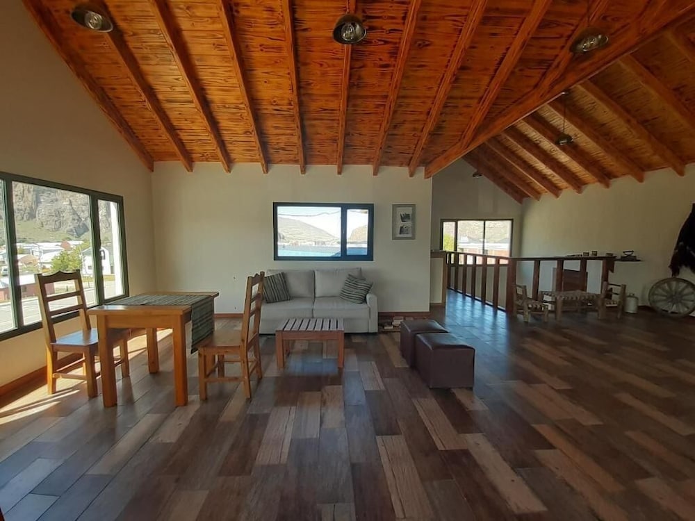 Hosteria El Paraiso 51/72