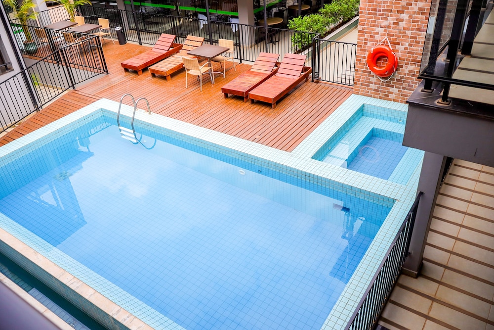 Clh Suites Bonito 34/50