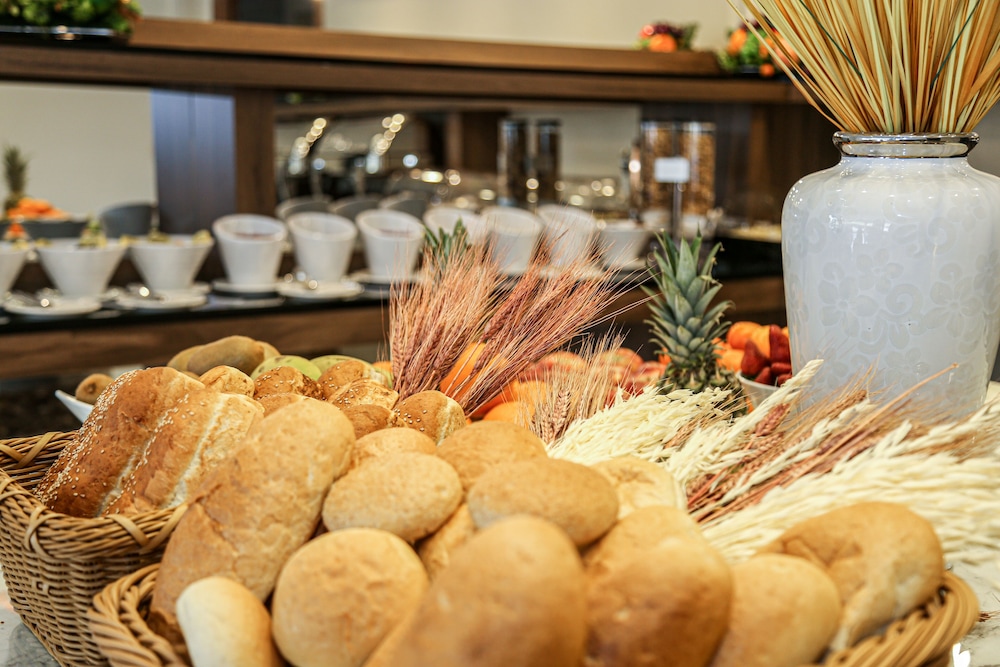 Avwan Hotel Cigli 23/40
