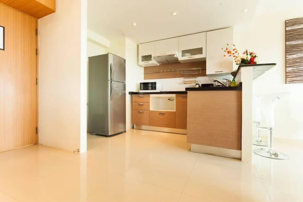 Galare Thong Tower 4/74