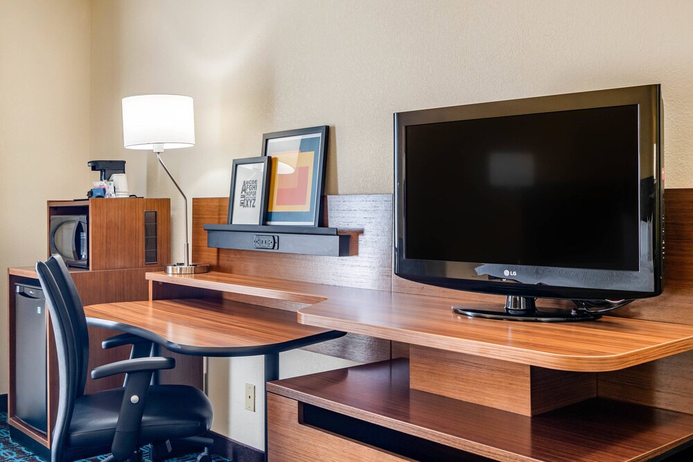 Fairfield Inn by Marriott Macon West 54/67