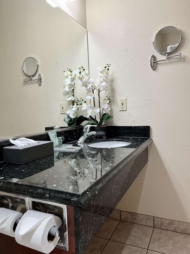Best Western Americana 38/41