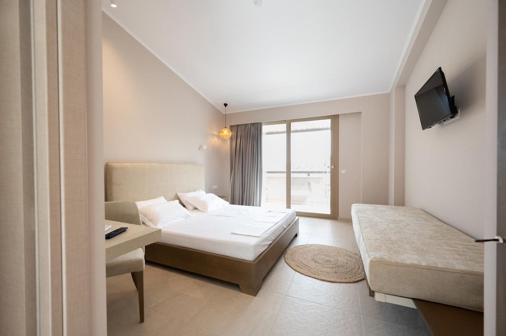 Scarabeo Hotel and Villas Parga 18/57