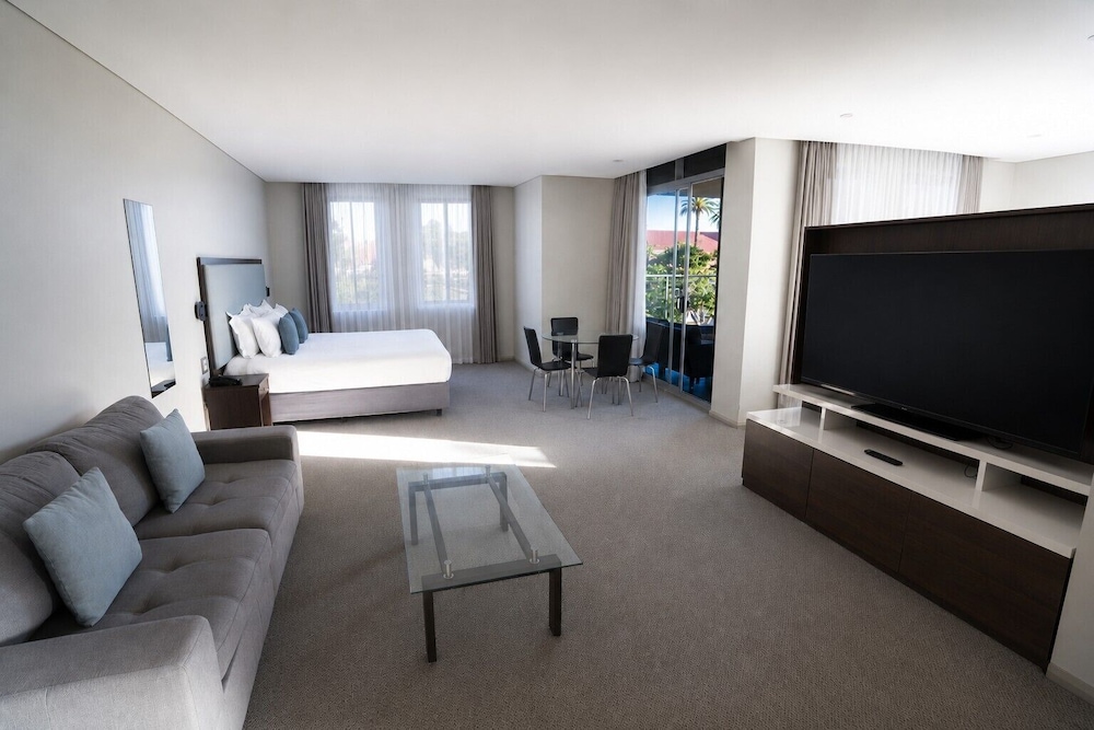Mercure Centro Port Macquarie 38/68
