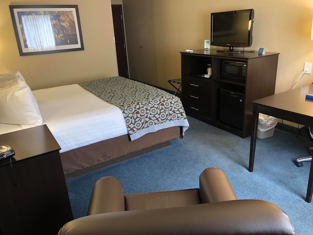 Days Inn by Wyndham Williams, AZ 21/58