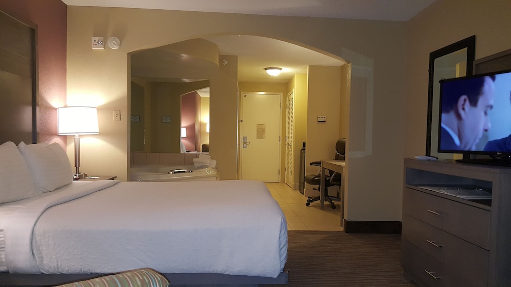 Holiday Inn Santee 17/71