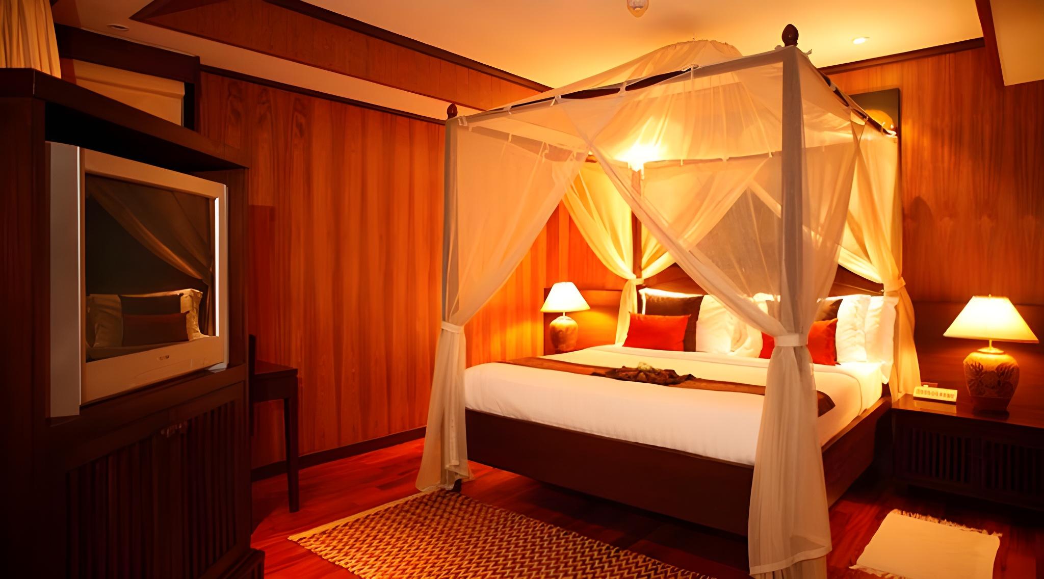 Junior Suite with Outdoor Jacuzzi