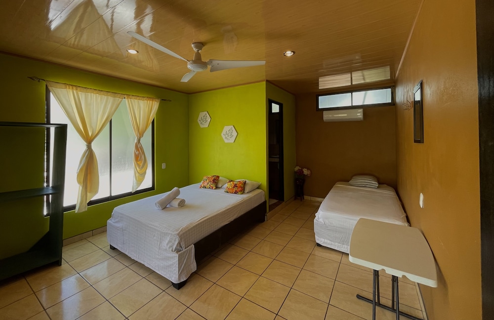 Cabinas El Icaco Tortuguero - Hostel 14/76