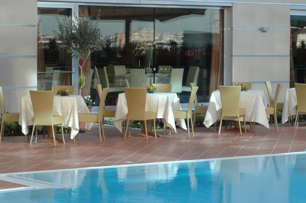 B&B HOTEL Napoli San Mauro 3/50