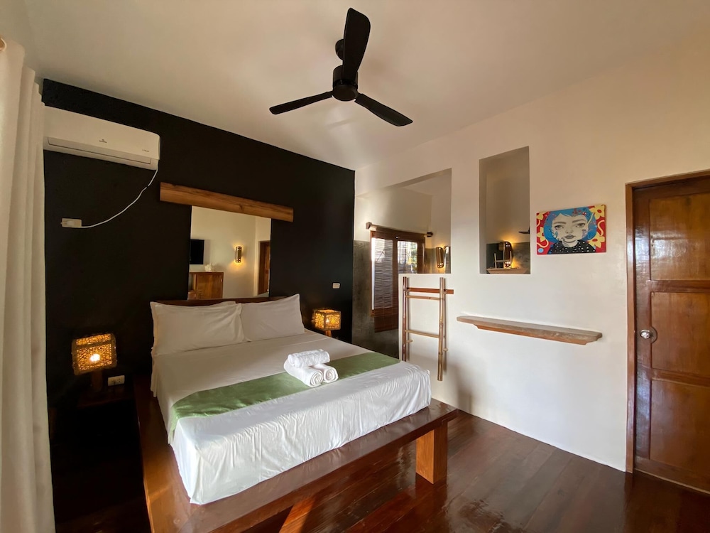 Bluemango Rooms & Villas 20/50