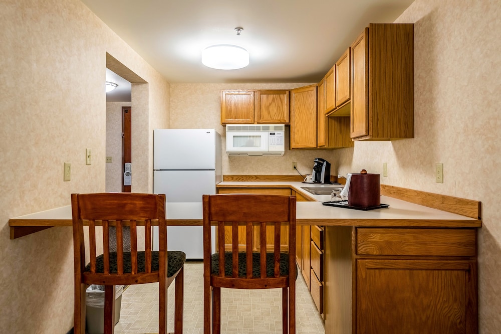 The Inn at Gig Harbor 50/71