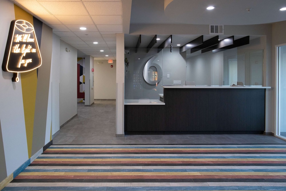 Lobby at Motel6 Highland, CA – San Bernardino – East, SAN BERNARDINO - CA