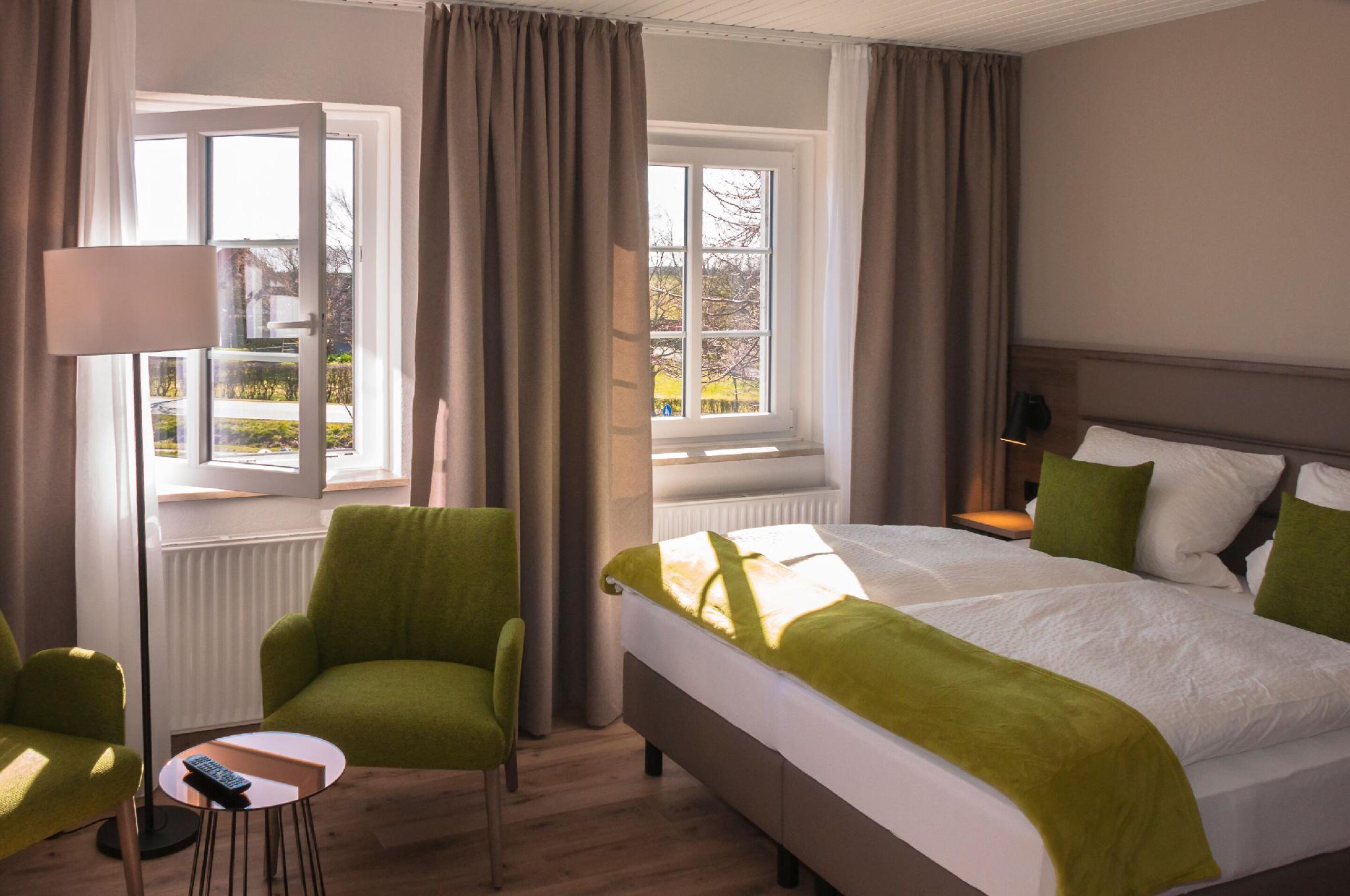 LINDENHOF Hotel Garni 8/34