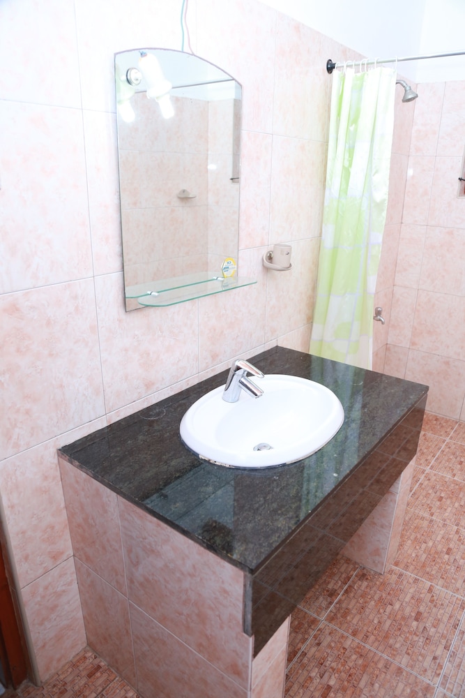 Sumal Villa 58/62