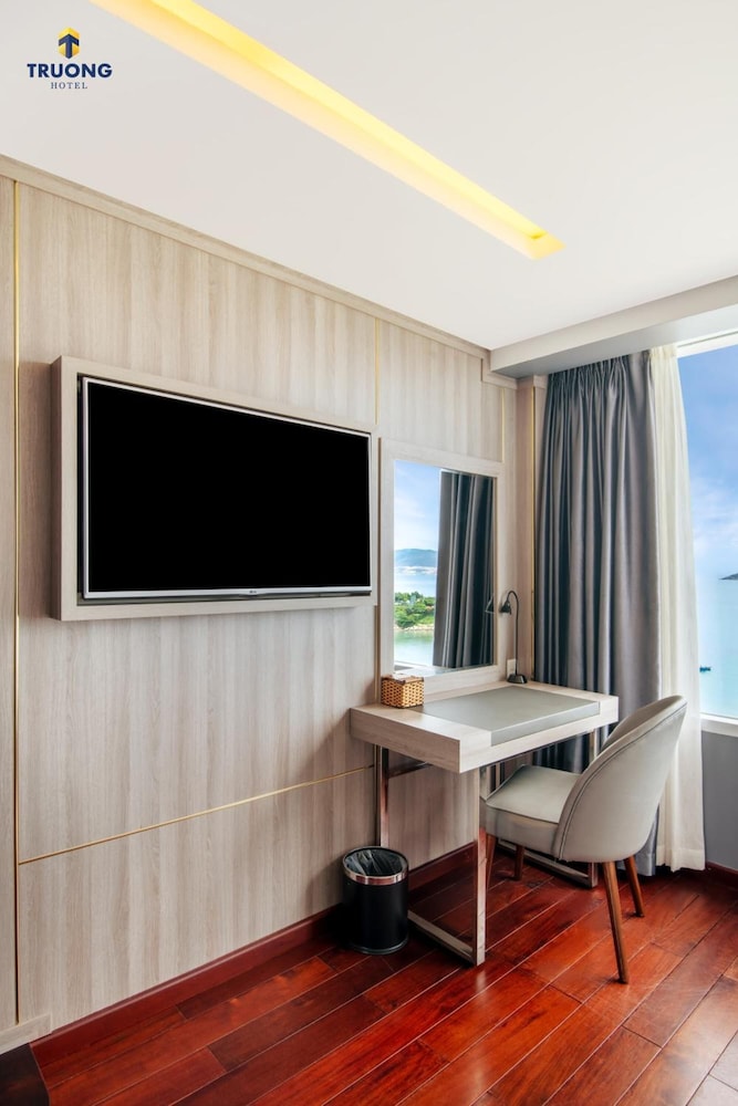 Truong Hotel 55/67