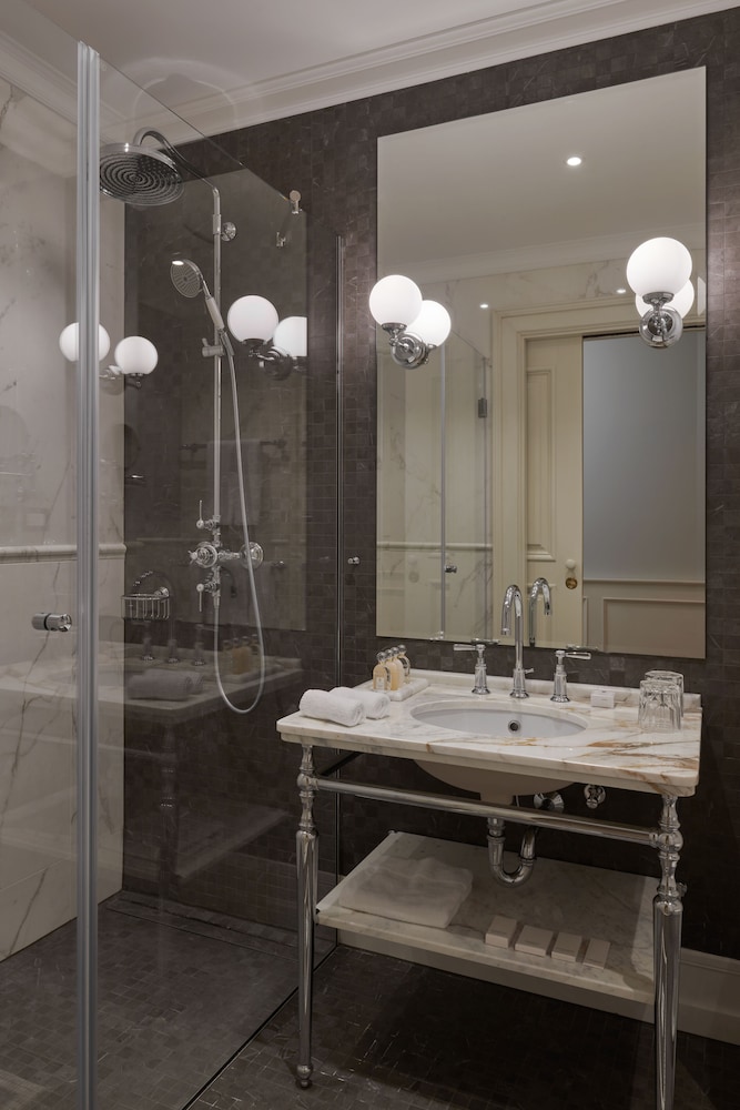 Palace Elisabeth Hvar Hotel 30/70