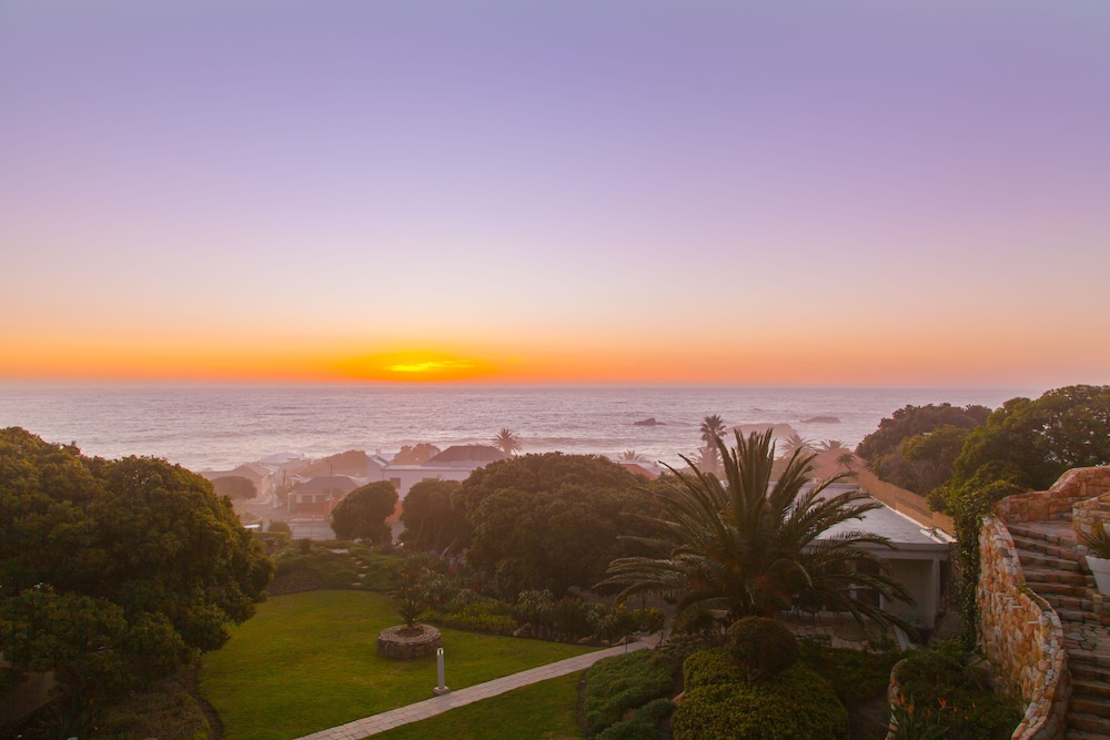 Ocean View House 47/50