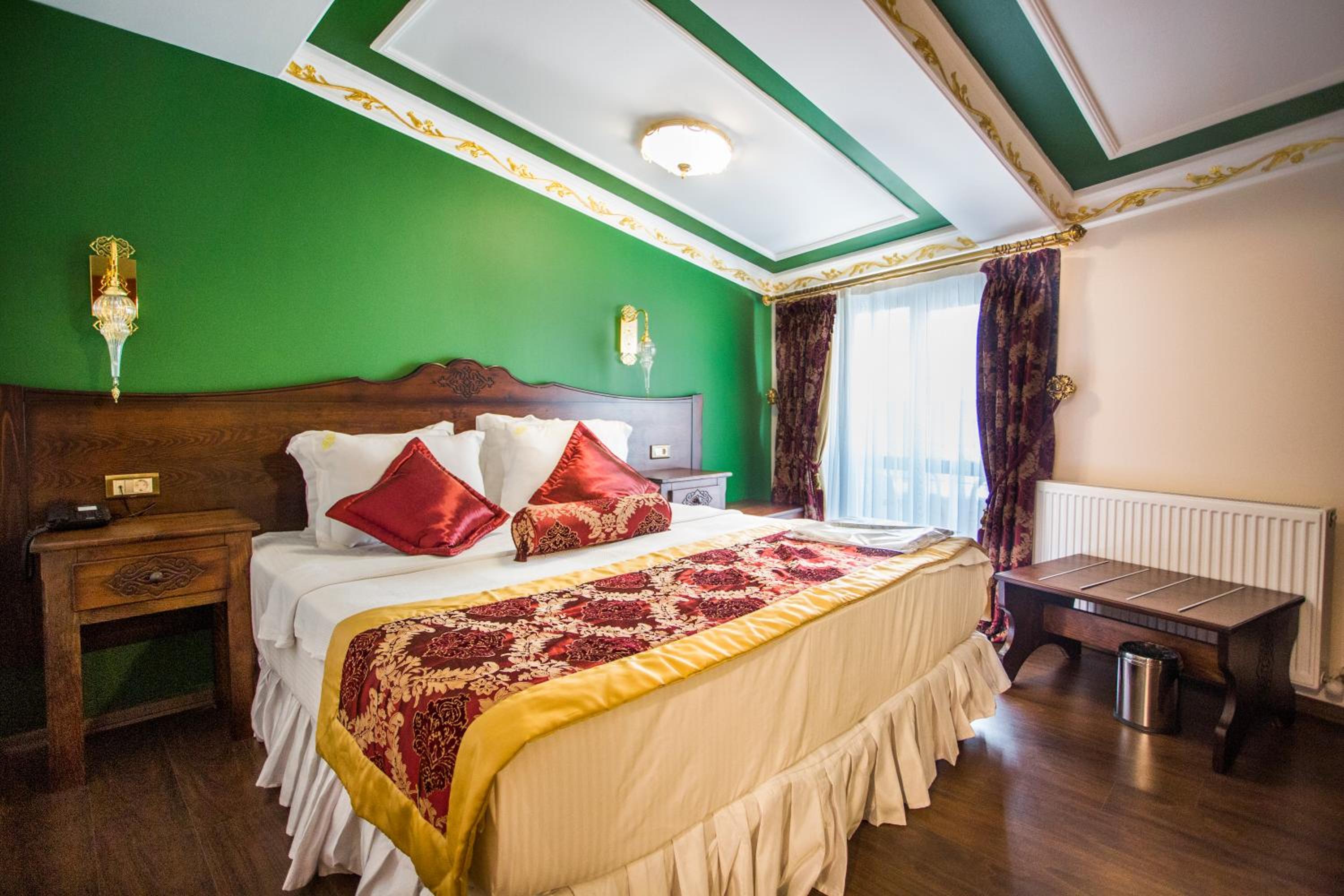 Superior, King Bed, Sea View, Garden House Istanbul 7/10