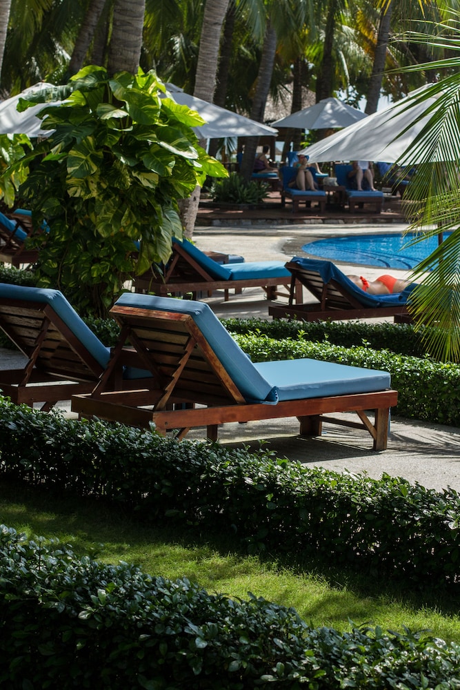Blue Ocean Resort 70/72