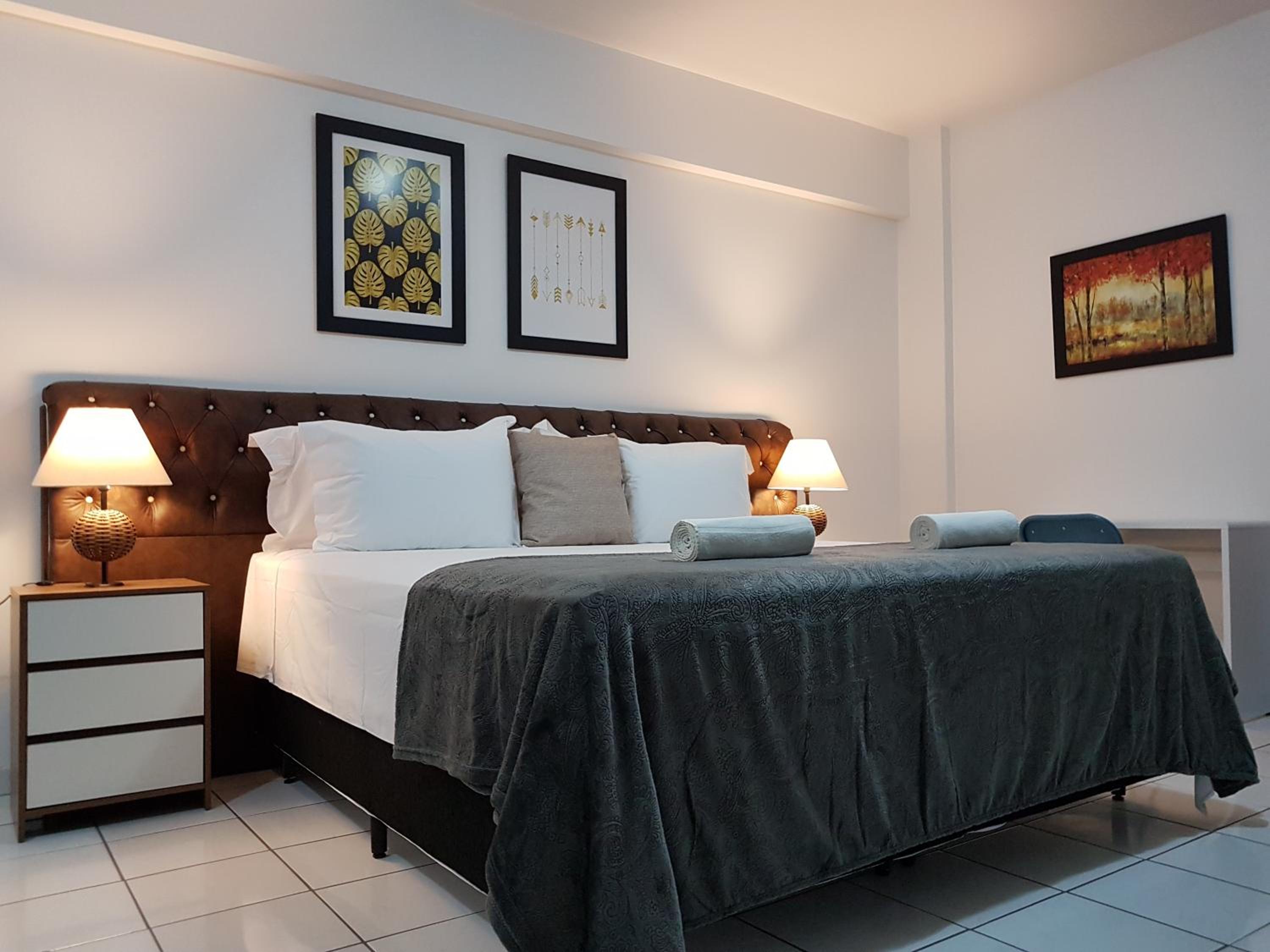 B & A Suites Inn Hotel - Quarto Luxo Ambar 7/15